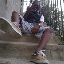 Mi FB: http://t.co/4hr8TLzFqs ♥♥ Soy retweetiero Loco ....HT: #Baguada
