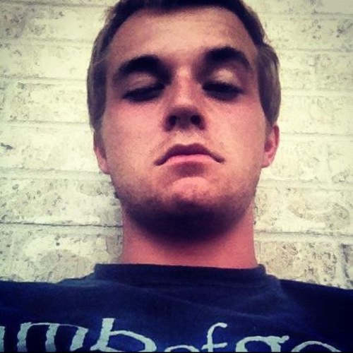 20. PB&J enthusiast. instagram: @tylerchamilton