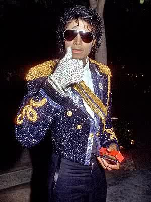 I love michael jackson and I'm forever young.....here's my BBM pin 29CBCA85
