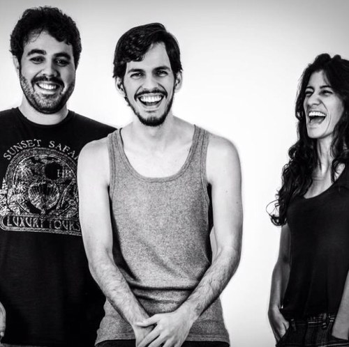 Nascida em Salvador/BA, a banda Laborativa tem uma simples proposta: fazer ROCK N’ ROLL!