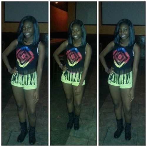 I had to make a whole new account .. i nolonger have @iJustBe_Chillen anymore .. y'all follow me on here tho :) & IG: ijustbe_chillen