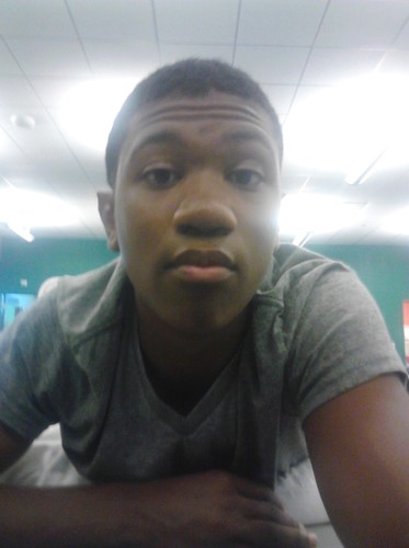 luke_hardwick's profile picture. I'm chillen| #lakernation|sophomore|