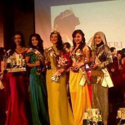 Ambassador for Young Entrepreneur and Creative Economy by @eljohnpageants | Featured with @putriwirausaha| Contact : +62215824888