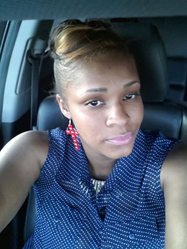 beautyobinra's profile picture. Bipolar, nonchalant, blessed at the same time ;)