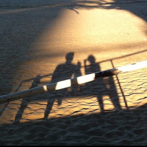 Jornalista por formação. 
Mas, a verdade é que sou apenas uma pessoa que adora remar.