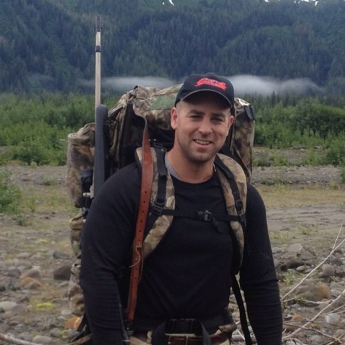 Dad of 4 boys | Husband | Entrepreneur & Small Biz Owner | Real Estate | Outdoorsman 🏹🐟 | Here to support Max’s football journey 💪 #RecruitMax @BollmanMax