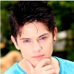 #Teusorrisonosfazsorrir ♥  segue aí pfvr? --