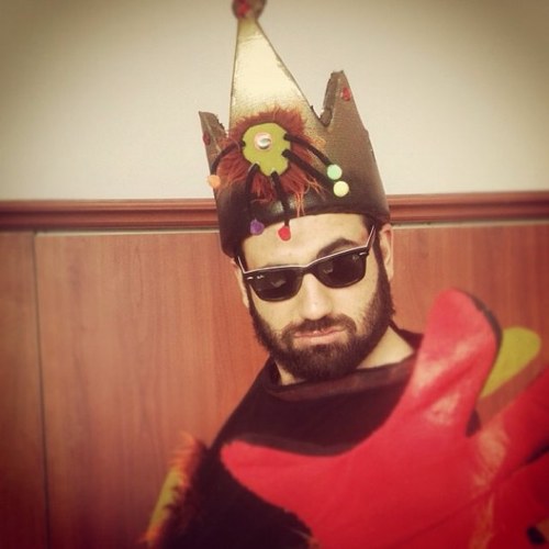 kralmikrobus's profile picture. Zambak Çocuk tiyatrosu MİKROBİSTAN oyunu pis kirli krallığın KRALI Mikrobus