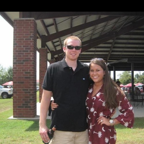 Gamecock Alumni ,nursing student, loving girlfriend to @ hardinja, and mama to 2 sweet 4 legged babies Wingo & Lily!