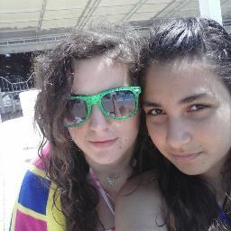 HI I'M GREEK DIRECTIONER AND I LOVE HARRY STYLES.NIALL  HORAN.LOUIS TOMLINSON.ZAYN MALIK.LIAM PAYNE.......:)           AND I'M CRAZY MOFO I̲̅D̲̅