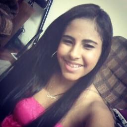 ⓐⓢⓢⓘⓜCorinthiana, 14anos, chata, ciumenta, amiga, palhaça, simpatica,  amigos, familia, fotos, moda, shopping, funk,  CHOCOLATE :*  , agr seegue ae y* ⓐⓢⓢⓘⓜ