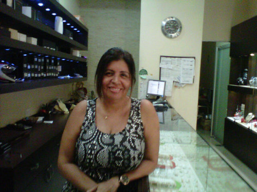 HUMILDE SENCILLA Y NOBLE DE CORAZON.Y SIEMPRE POR EL CAMINO CORRECTO. AMANTE 100% DE LA TRANQUILIDAD,GUARA FANS D CARDENALES DE LARA. Y MAMA D ANDREW STHEFANS ♥