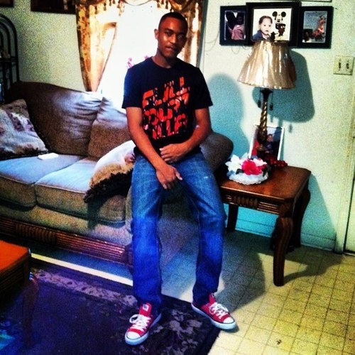 Man um handsome af I think you knew that already, um cool, funny and Ian no bitch ass nigga ion fuck wit fuck arounds ✌