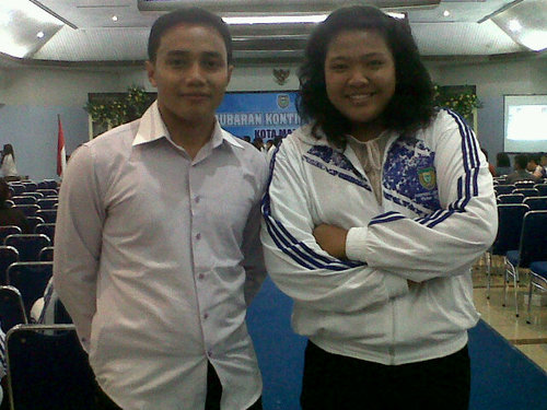 Fat, black skin, humble, friendly, and funny (ʃ⌣ƪ)  • Success PORPROV IV JATIM 2013 • InsyaAllah AKPOL. AMIN o:) ♥