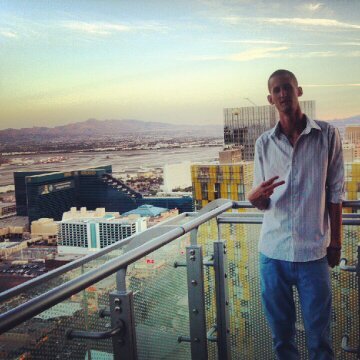 Im 6'8.