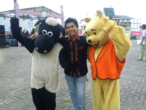 zaimanteng's profile picture. brusaha mencintai seseorang dengan tulus,,,,