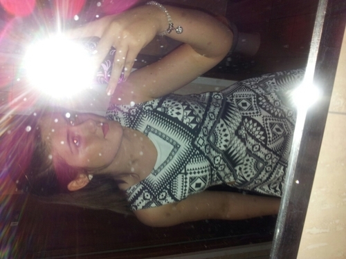 if you follow me i will follow u simples x