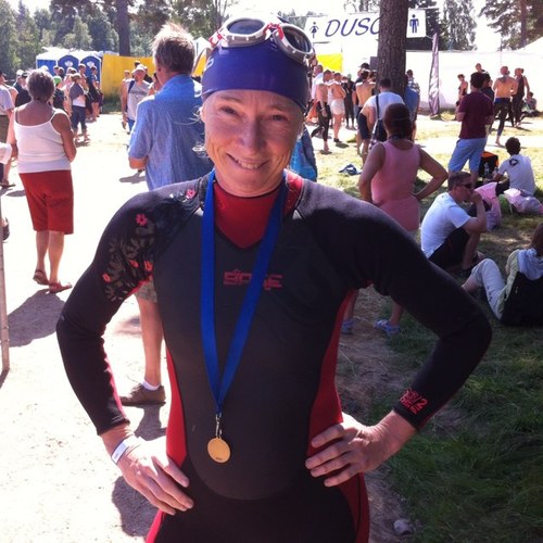 Egenföretagare inom #events och möten. Aktiv motionär som gillar Triathlon och Swimrun. Gift med engelsman och har tre grabbar i huset.