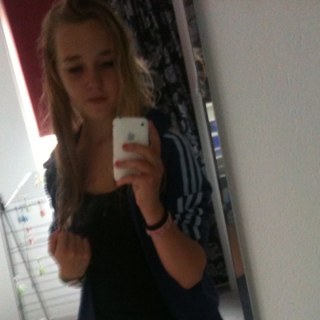 Utreg - 030 - Minkemaaa - 2F- taken by oreo yeaaaaahhh. - 12 jaar - hakuna matata - instaa: xindygirrelx - say yes- ♡
