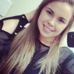 '' Todos estamos matriculados na escola da vida, onde o mestre é o tempo. ''
