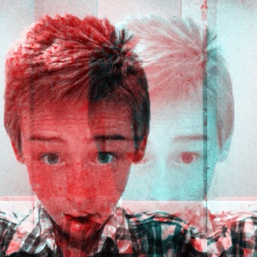 stfu 

follow my other account @omgitschriss