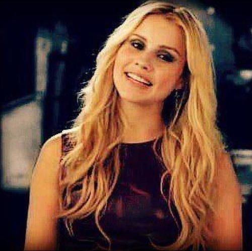 Rebekah99225103's profile picture. The blonde bad vamp with a sweet side down to heart don't show it try to hide the humanity but it finally shows my friends support me when needed  /Vamp /single