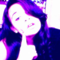 Quer me julgar? Me julgue pelo que sou, não pelo que aparento ser.   http://t.co/pVMBiVImRR