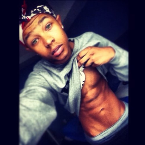 F.K.M. Trill prince Follow My Trill Ass Twife : @AsapNicole Follow me on instagram: fmk_nick Real Niggas Gettin' Richer