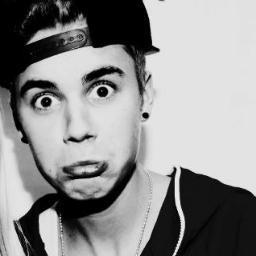 Saving user follow me on @bieburmyhero♡.