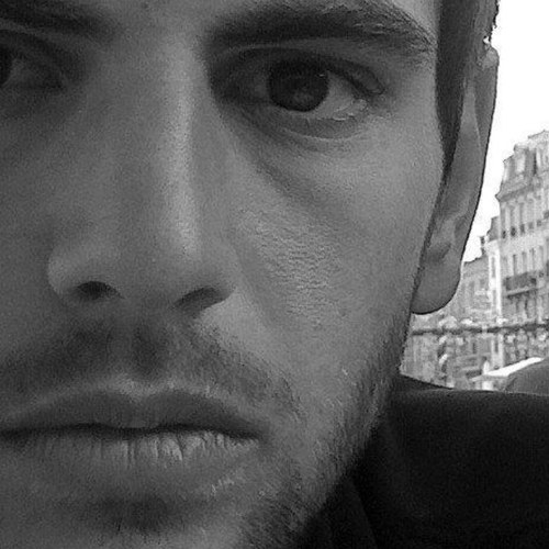 UgoFaggioli's profile picture. Jeune Papa, grinder et Fan de Roger ❤️