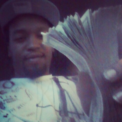 #TeamSoMajorMusic #TeamMajorKids #TeamChaka #TeamRedrum Cant go wrong chasin $$$ u goin broke chasin dat bihhhh!!Heard she got a thang for a nigga wit DAT paper