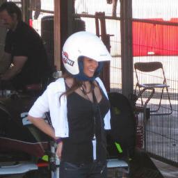 laF1rosaLeonor's profile picture. The Official Twitter Blog http://t.co/E91uQ5Fb9T everything that happens in the paddock and outside, from a point of view pink. The princess of the #F1