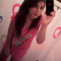 amo   a justin bieber el es mi inspiracion 
soltera pero nunk sola ;)
amo a mis migas pero amo mas a justin 3