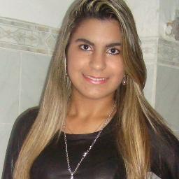 Estudante do ensino médio , Futura Nutricionista, 17 anos, Possessiva, Ciumenta, chata, PARAIBANA!