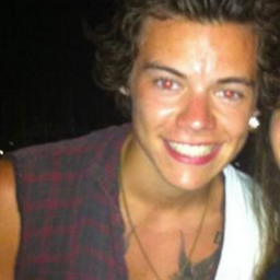 This is a FREE FOLLOW, DON'T FOLLOW ME. FOLLOW ►@littleunbrokken she will FOLLOW BACK and you don't have to ask for. bye.♡