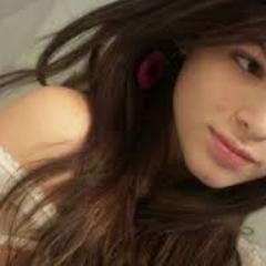 @ClubeFollowBack · Skype: LauraMuller
