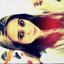 !! * Digα prα vidα eu sou mαis eu, digα pro αlvo αí vou eu,
flechα veloz nαs mãos de Deus, vαi em frente que o mundo é seu * !!