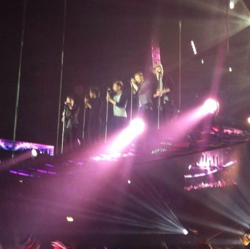 Dance all night to the best song ever!¡!!¡!!¡!!¡