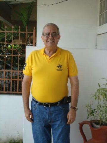 robesua's profile picture. 