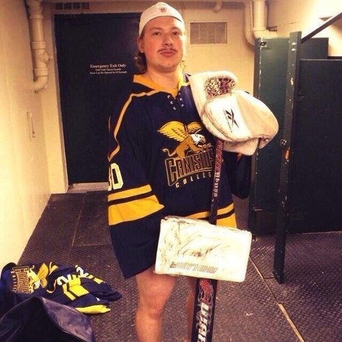 BarDown5Hole's profile picture. The prettiest Kardashian. #CorporateLiving