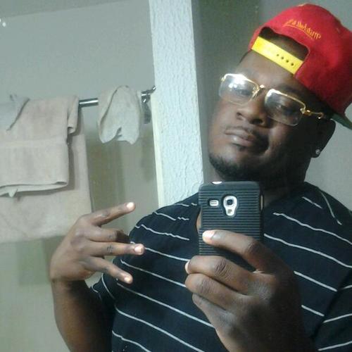 swift dinero jus made a twitter ya heard me bad bitches good weed  famous saying but Shidd ladies hmu