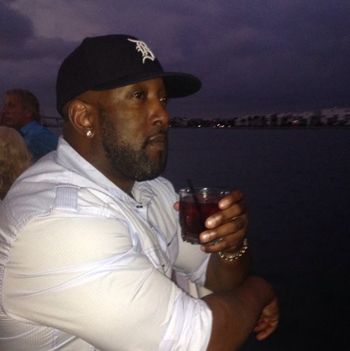 Terrell Thomas Profile