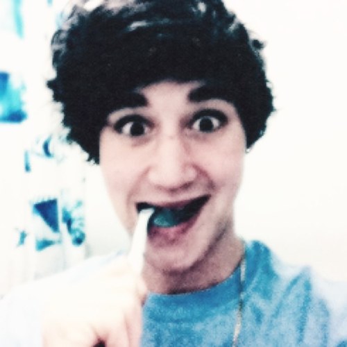 sexually frustrated with luke 0/5 + Mariam + Gina