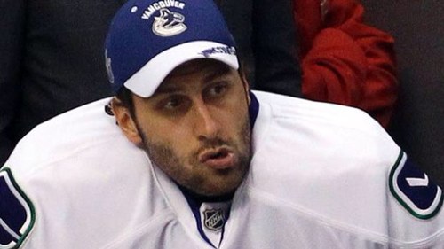YEAH , Fuckin parody account of the best starting Goalie in the league