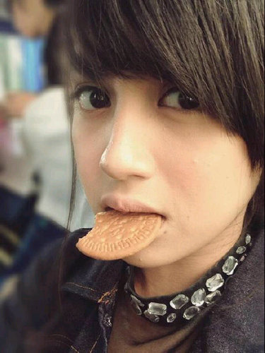 Bio Kosong ξ\(๑-̴̴̴̴̯͡ ₃-̴̴̴̴̯͡ ๑)/ξ  Mau Ngisi?