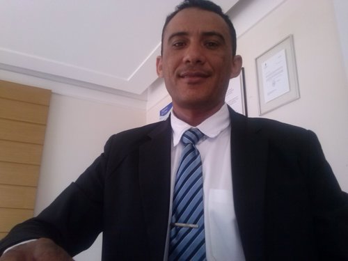 Servo do todo poderoso, casado, e em busca diária da aproximação de cristo jesus, para juntos podermos alcançar a grande vitória da vida..!!