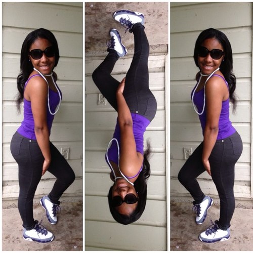 - ♥ UHM JUSS AH LiL [ BHADD ] ASS CHiQ WiD ALOT OV [ CLASS ] . i ' STAYS ON MYi [ FLY ] SHiT && i ' BHE [ KiLLN ] DESE HOES ♥ . #', SALUTE MHE