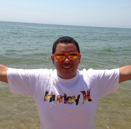 if you know me, follow me. if you dont know me then get to know me