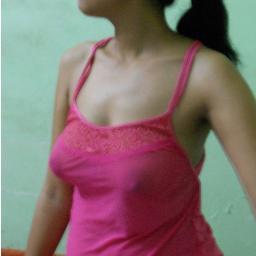 i am very fun loving girl and also very fun loving couple.too oMy nick name is anna i love to swap with couples and single boy and girl with my bf or singly