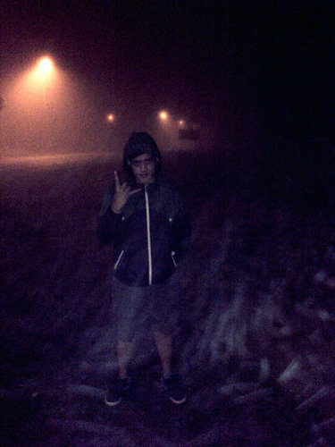 AlemKushairi's profile picture. Hey you . Follow me and I follow you back then ENJOY YOURSELF (òÓ,)_\,,/ ™